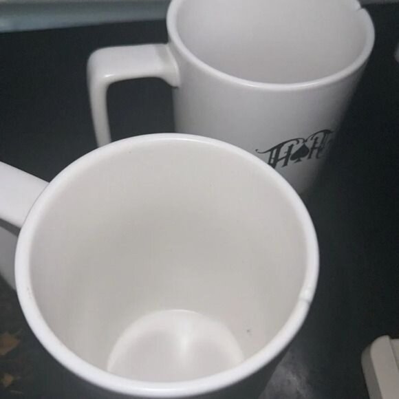 Caliva Ceramic Mug Set Of 2 With 1 Wooden Lid - Picture 5 of 7